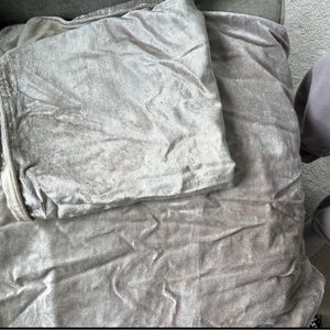 RH TEEN Velvet Euro Shams (gray, set of 2)